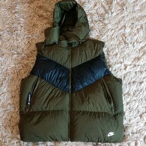 Nike Tech Down Fill Vest Detachable Hood